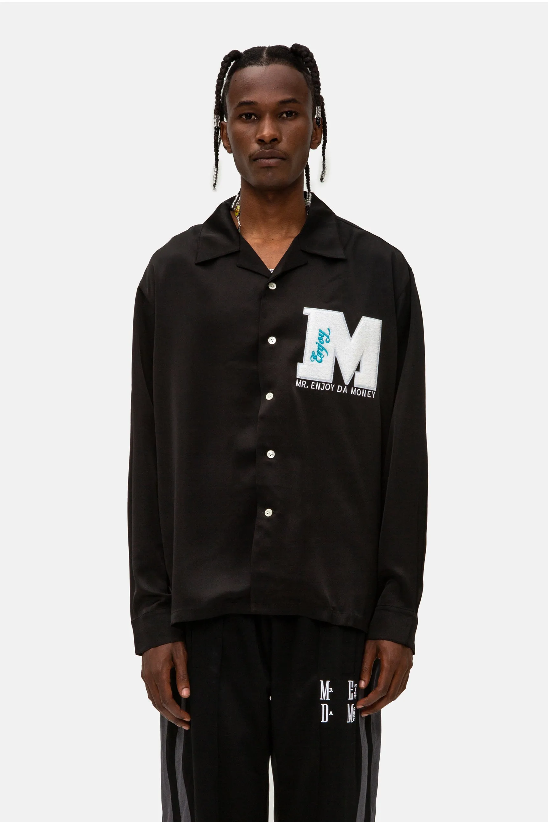 MEDM BLACK LONG SLEEVE SHIRT