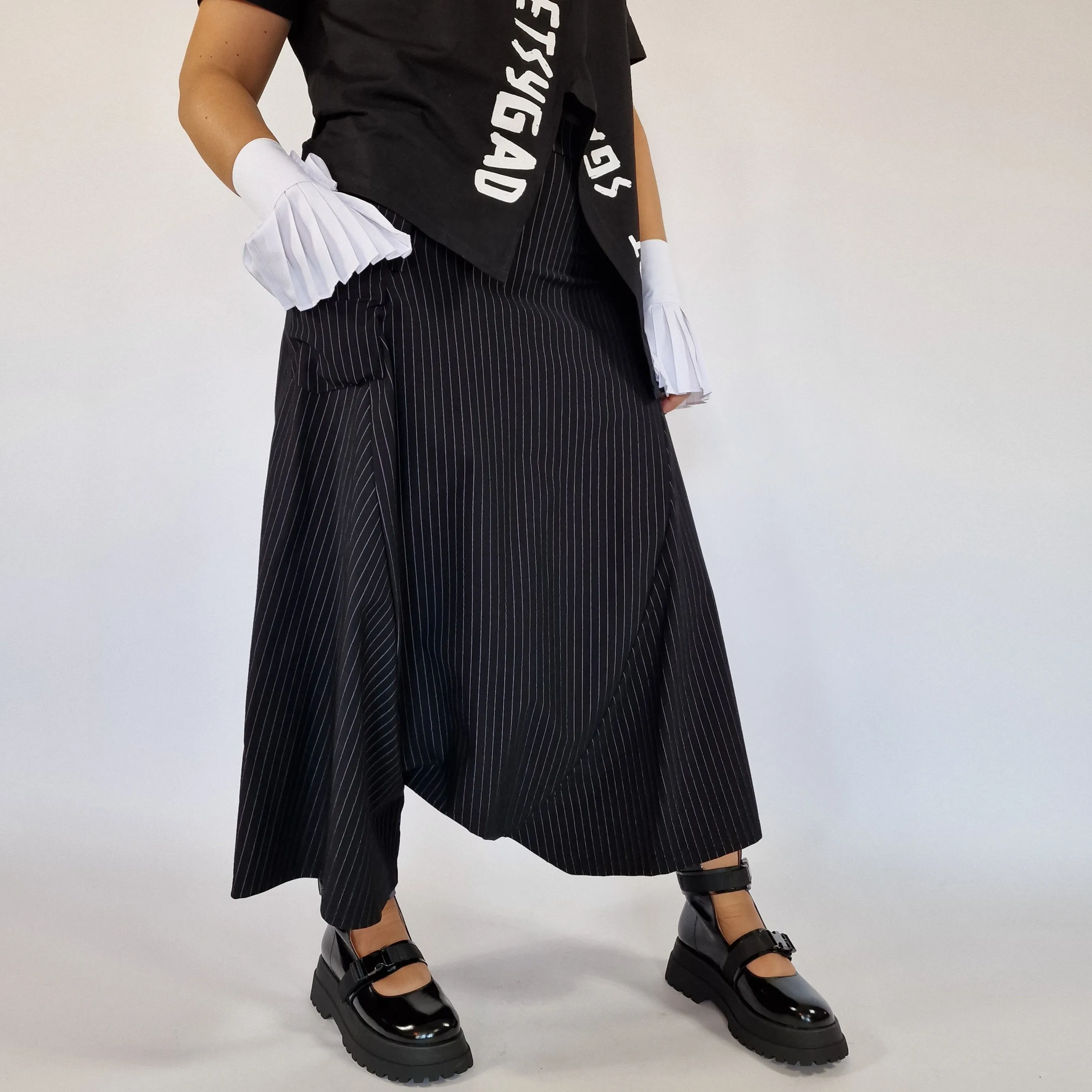 Simple Moderne Street Punk Striped Pattern Wide Legged Pants