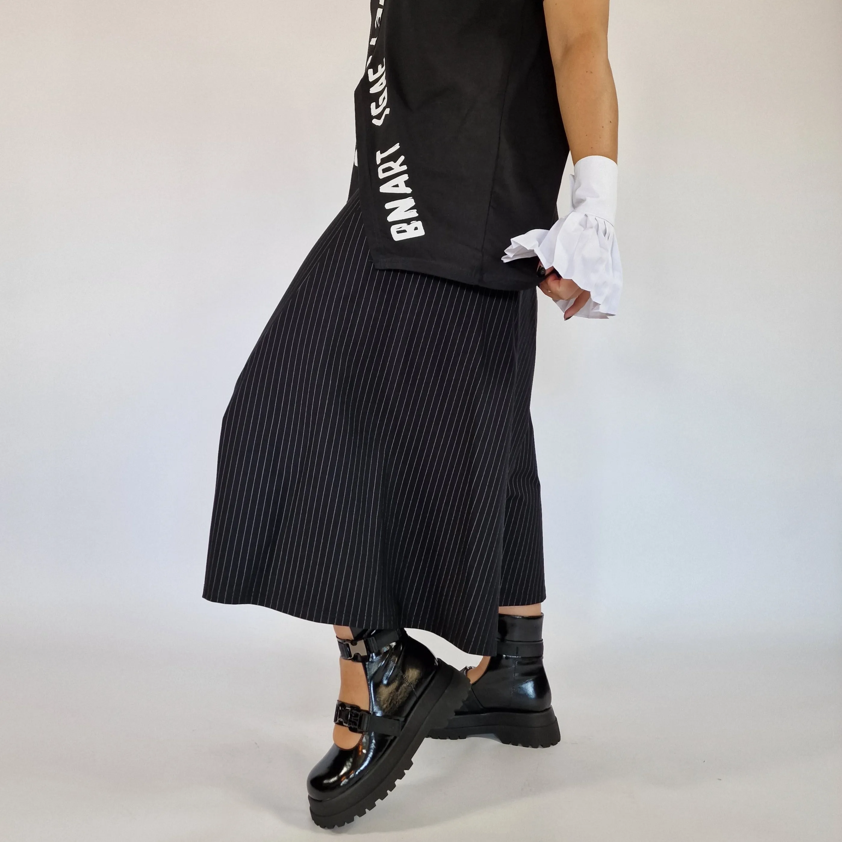 Simple Moderne Street Punk Striped Pattern Wide Legged Pants