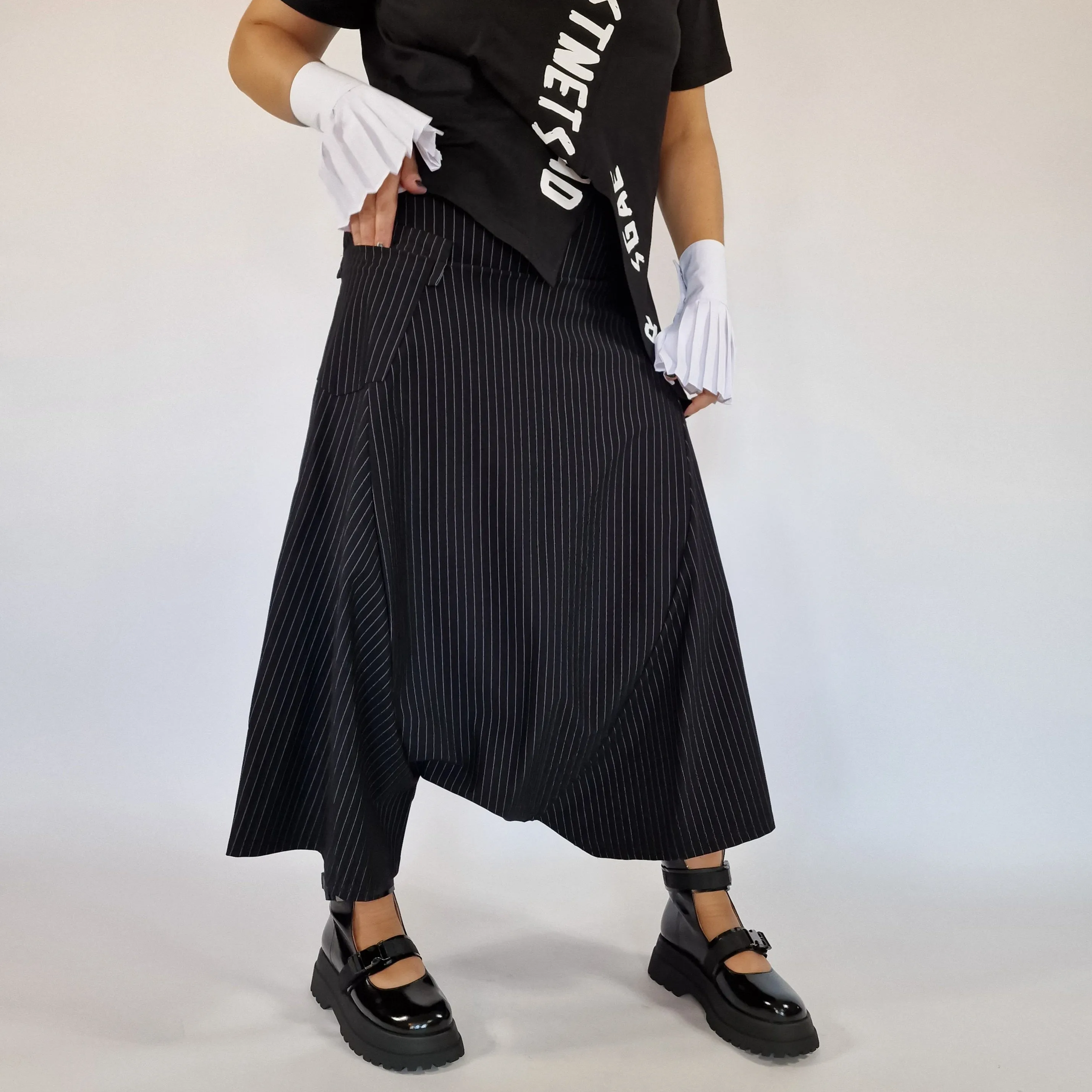 Simple Moderne Street Punk Striped Pattern Wide Legged Pants