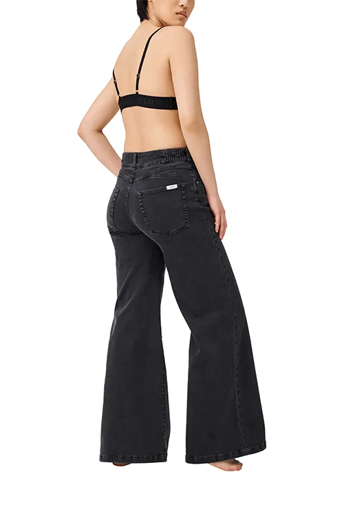 Wide Legged High Rise Denim