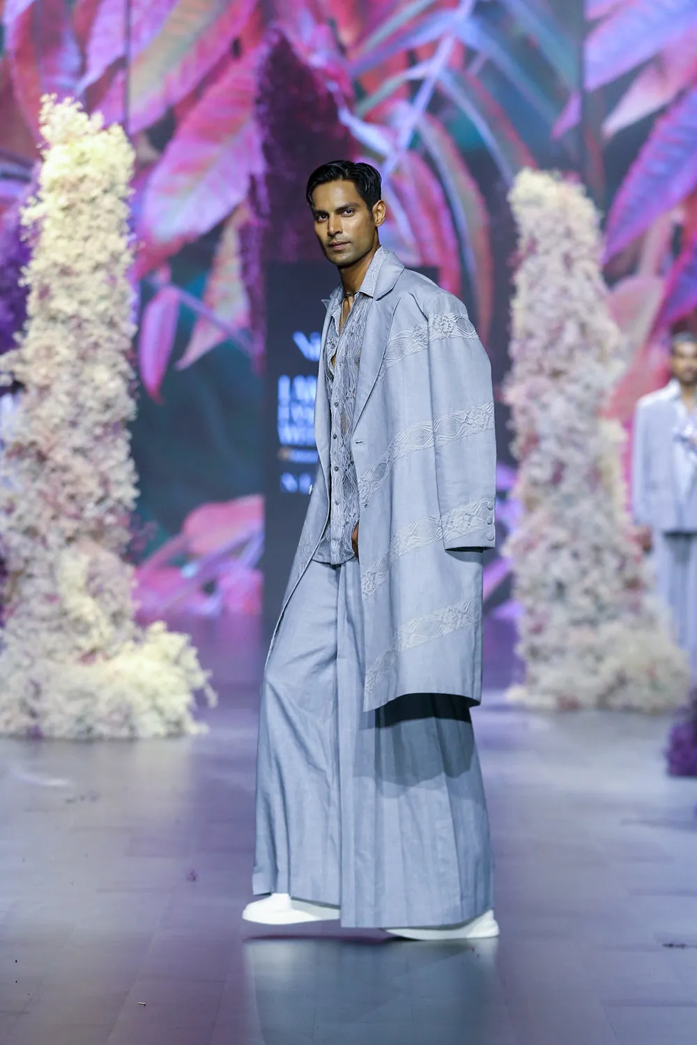 Wide Legged Pant